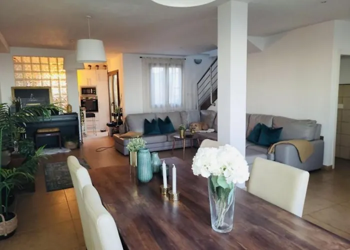 펜션 La Casa Amarilla 산미겔데아보나